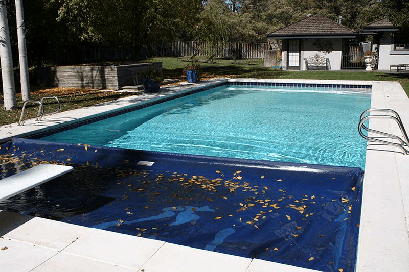 Pool Cover, Mempermudah perawatan kolam renang