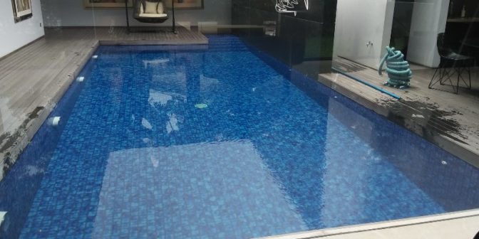 renovasi kolam renang