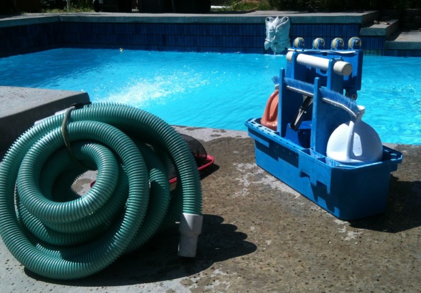 cara vacuum kolam renang