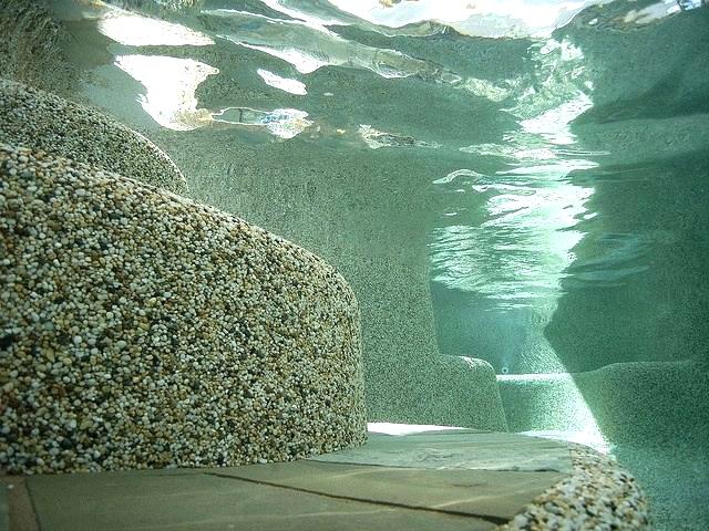 Finishing menggunakan Batu Sikat