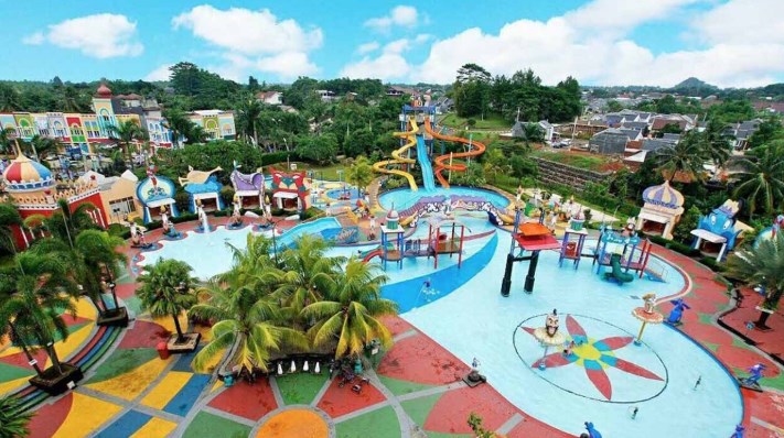 Kolam renang di Depok - Aladin Depok Fantasi Waterpark