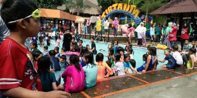 kolam renang tirtania bogor