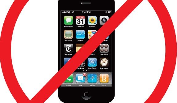 mengajari bayi berenang