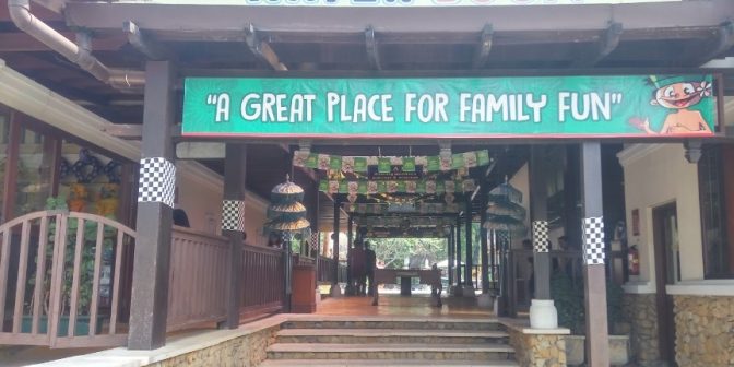 waterboom lippo cikarang