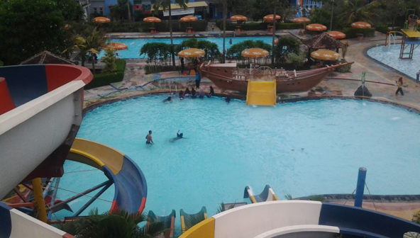 Grand puri waterpark jogja