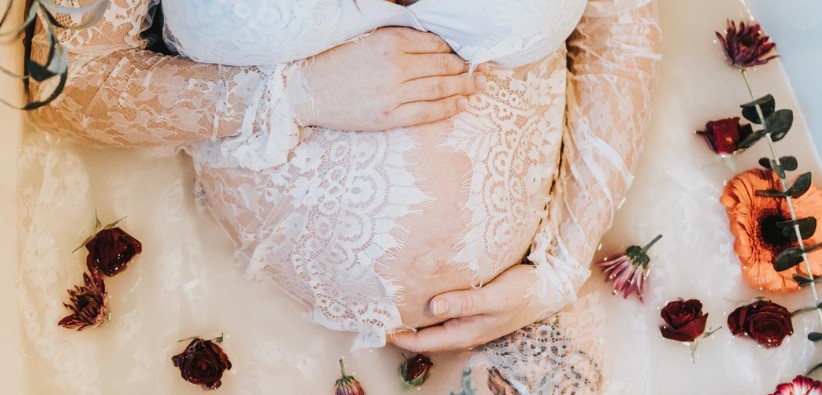 berendam air panas saat hamil