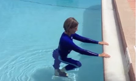 terapi renang untuk cedera lutut