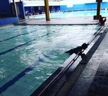 kolam renang depok sport center
