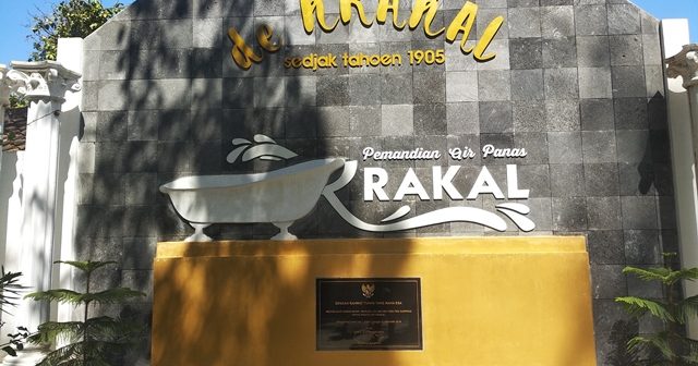pemandian air panas alam krakal
