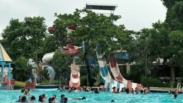 kolam renang umum di sidoarjo