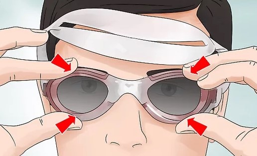 Cara Memakai Kacamata Renang