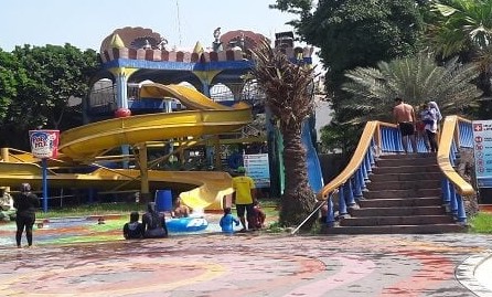 waterpark sidoarjo