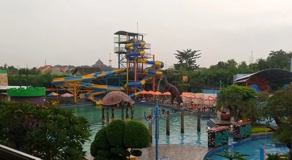 Waterpark di Sidoarjo