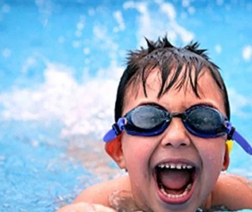 kacamata renang anak