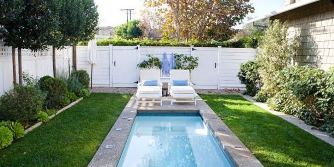 kolam renang dan taman