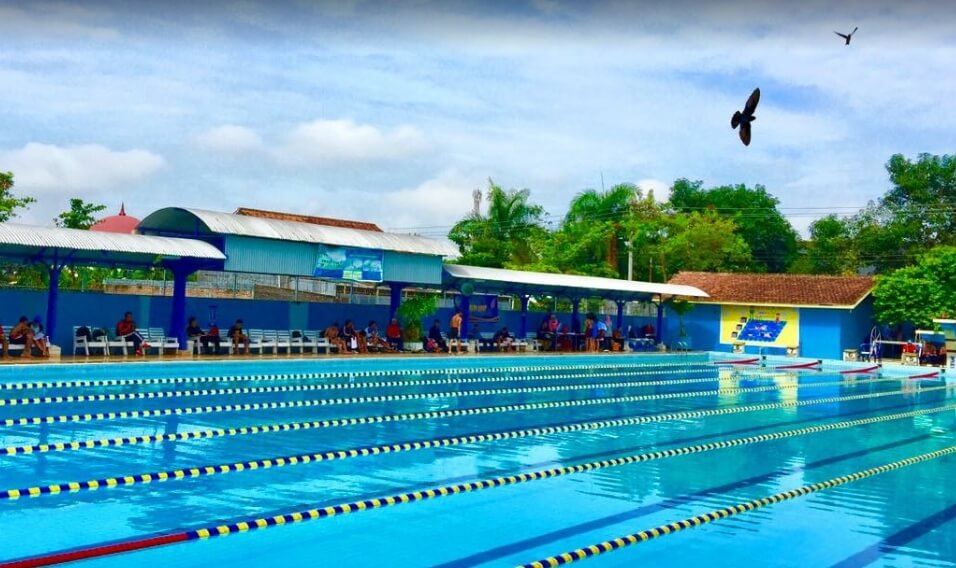 Kolam renang di Purwokerto