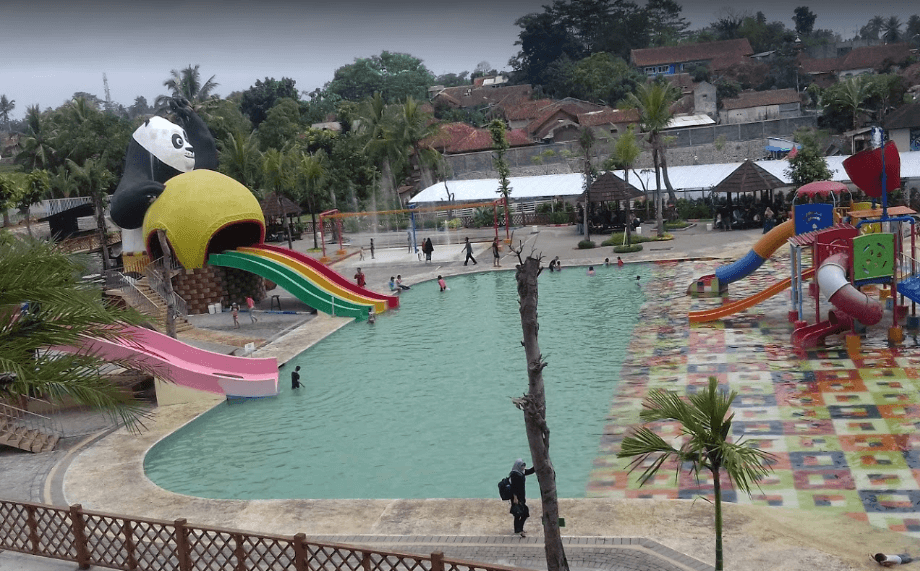 kolam renang di tasikmalaya