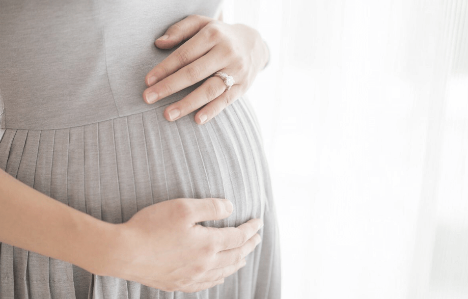 manfaat berenang untuk bumil.png1.png