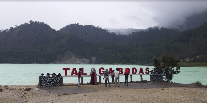 Kawah telaga bodas garut