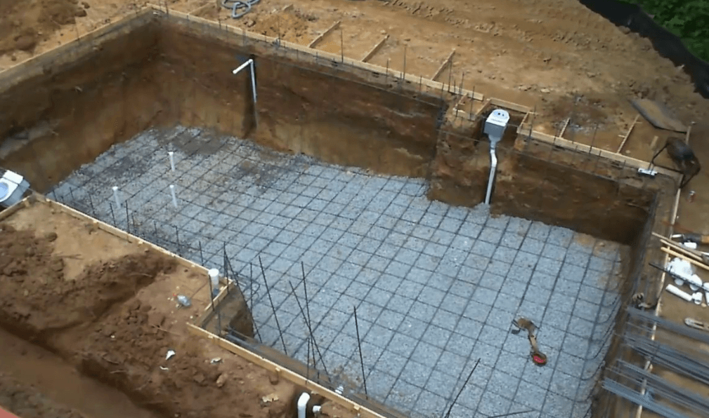 pengecoran beton kolam renang