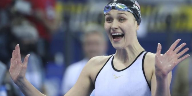 Olivia Smoliga - Atlet renang putri