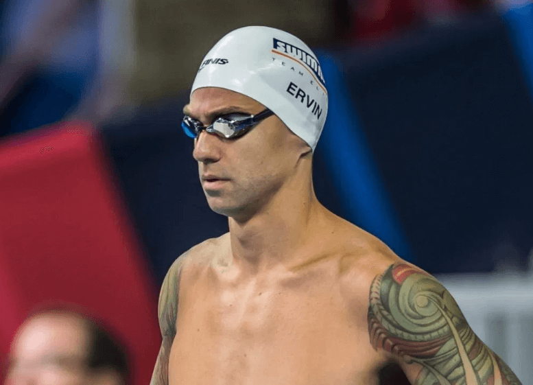 Atlet renang tertinggi