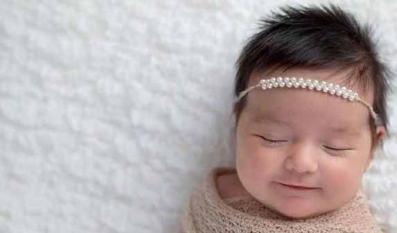 nama depan bayi perempuan