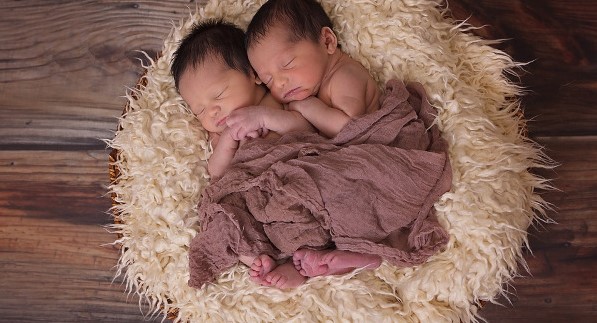 nama bayi kembar