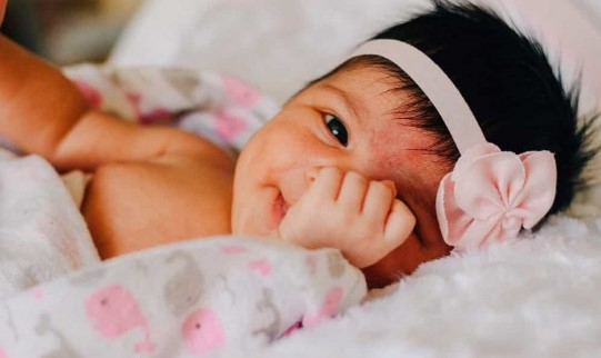 nama bayi perempuan cantik