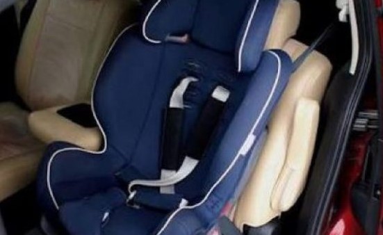 kado bayi usia 4 bulan