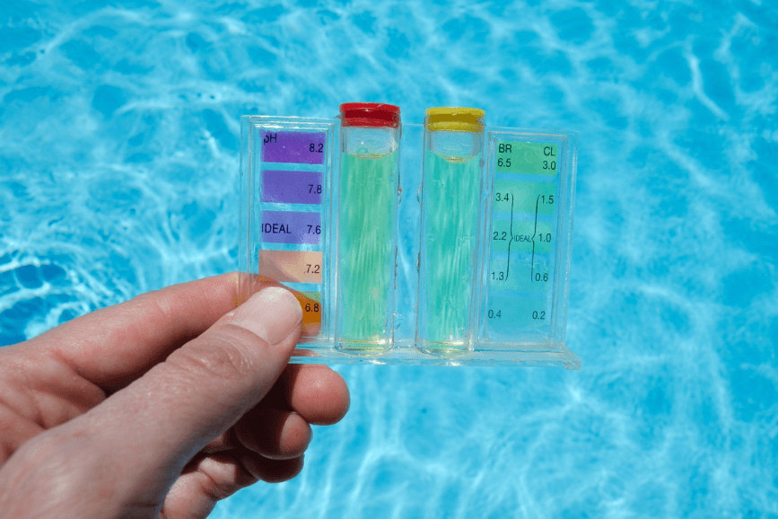 klorinasi air kolam renang