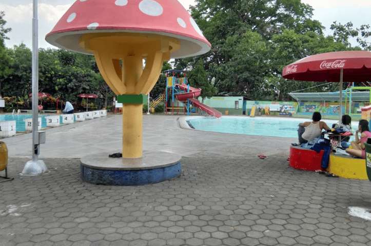 Kolam Renang Kodam Diponegoro