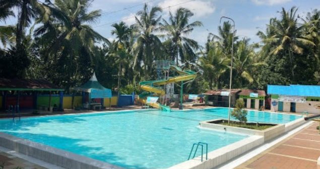 kolam renang di banyuwangi - Taman suruh