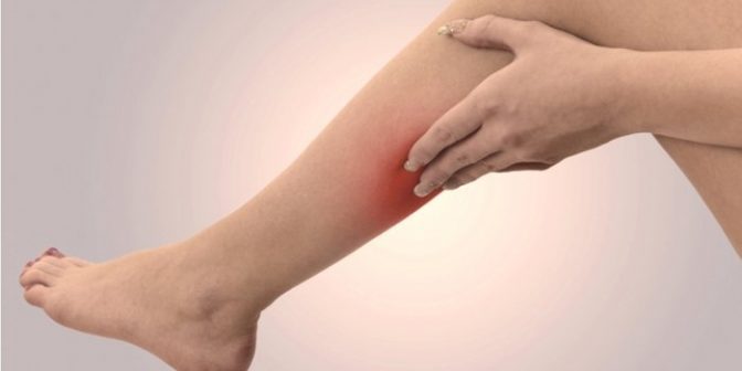 dampak berenang setelah makan - kram otot