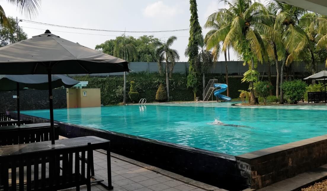 puri club house bintaro