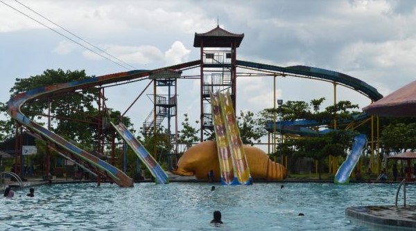 Kolam Renang di Madiun