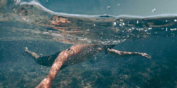 manfaat berenang untuk diet