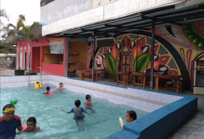 Tantina Swimming Pool - Kolam renang di Bontang