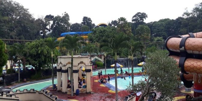 kolam renang karang setra.jpg1.jpg