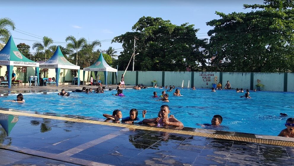 kolam renang mulawarman.jpg1.jpg