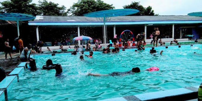 kolam renang tirta agung sidoarjo