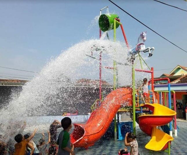 kolam renang tirta agung sidoarjo.jpg2.jpg