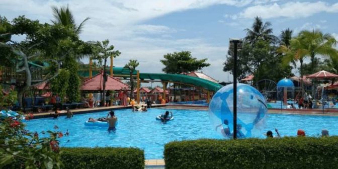 owabong waterpark purbalingga