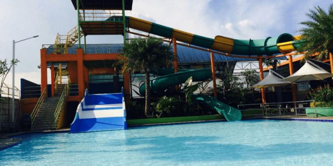 Kolam Renang Panghegar