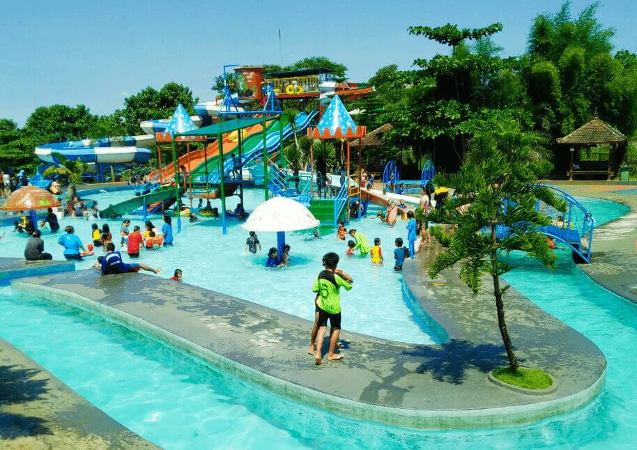 Kolam Renang di Kuningan
