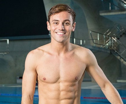 atlet renang pria terbaik - Tom