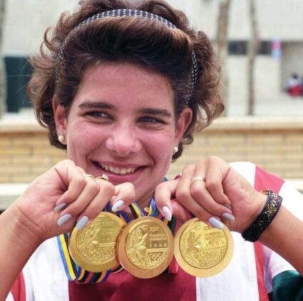 Atlet Renang Wanita Terbaik - Krisztina