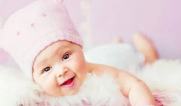 hamil bayi perempuan