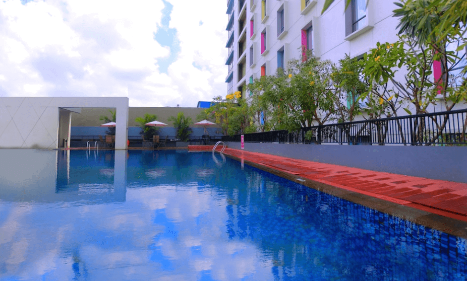 hotel dengan kolam renang di palembang