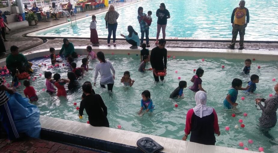 kolam renang sampoerna